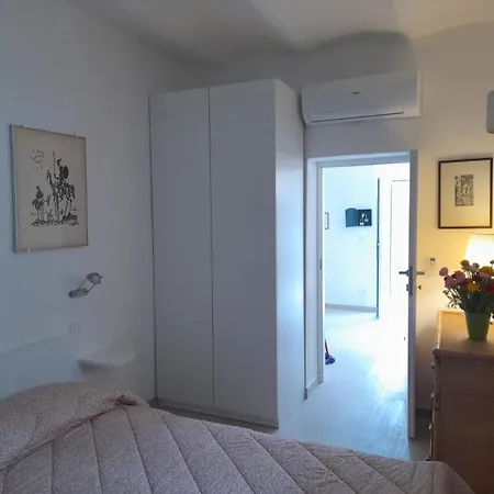 Il Mare Tra Gli Olivi *