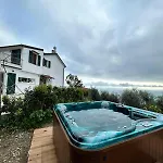 Il Mare Tra Gli Olivi * فنتيميليا