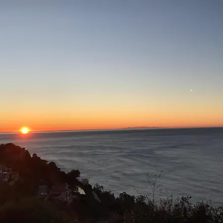 Il Mare Tra Gli Olivi Ferienhaus Ventimiglia