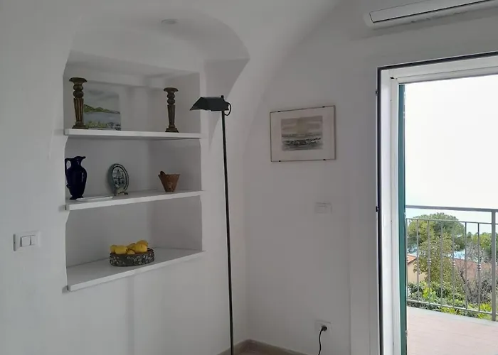 Il Mare Tra Gli Olivi