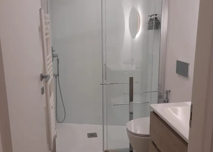 Il Mare Tra Gli Olivi Ventimiglia