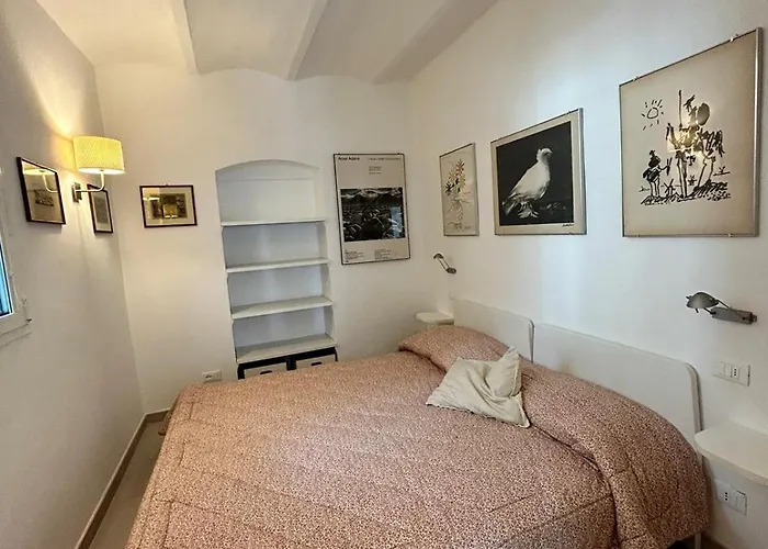 Il Mare Tra Gli Olivi Ventimiglia