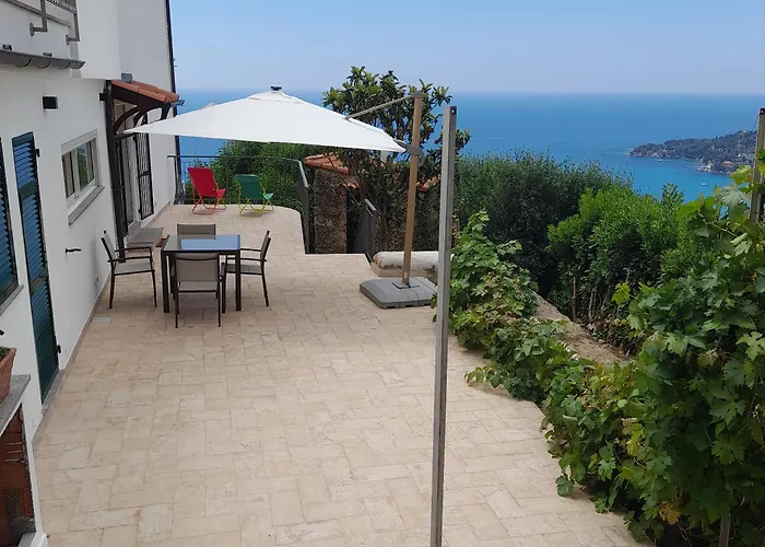 Il Mare Tra Gli Olivi Feriehus Ventimiglia